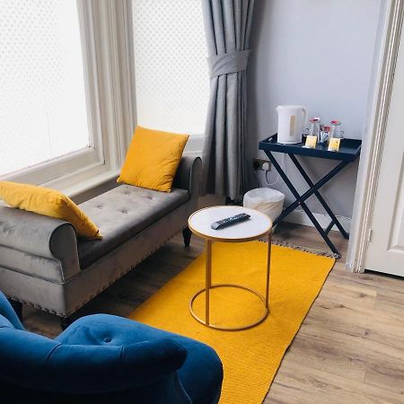 Canterbury Accommodations With Free Car Park Onsite And High Speed Wifi Luaran gambar
