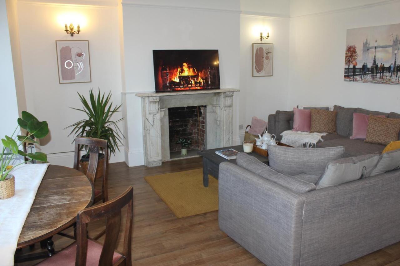 Canterbury Accommodations With Free Car Park Onsite And High Speed Wifi Luaran gambar