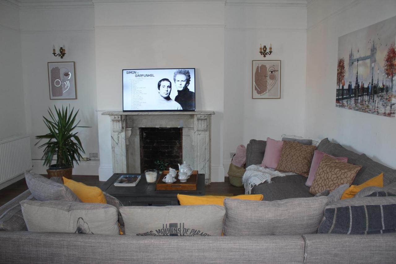 Canterbury Accommodations With Free Car Park Onsite And High Speed Wifi Luaran gambar