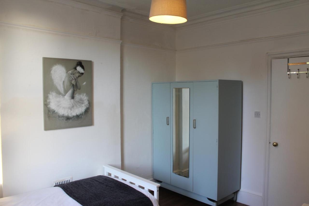 Canterbury Accommodations With Free Car Park Onsite And High Speed Wifi Luaran gambar